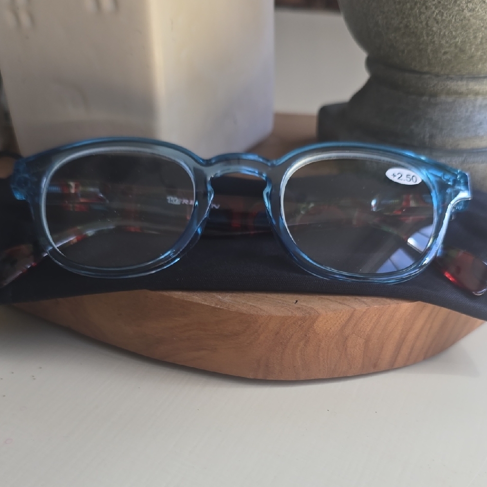 Reading Glasses